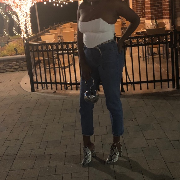 Bustier - Picture 4 of 7